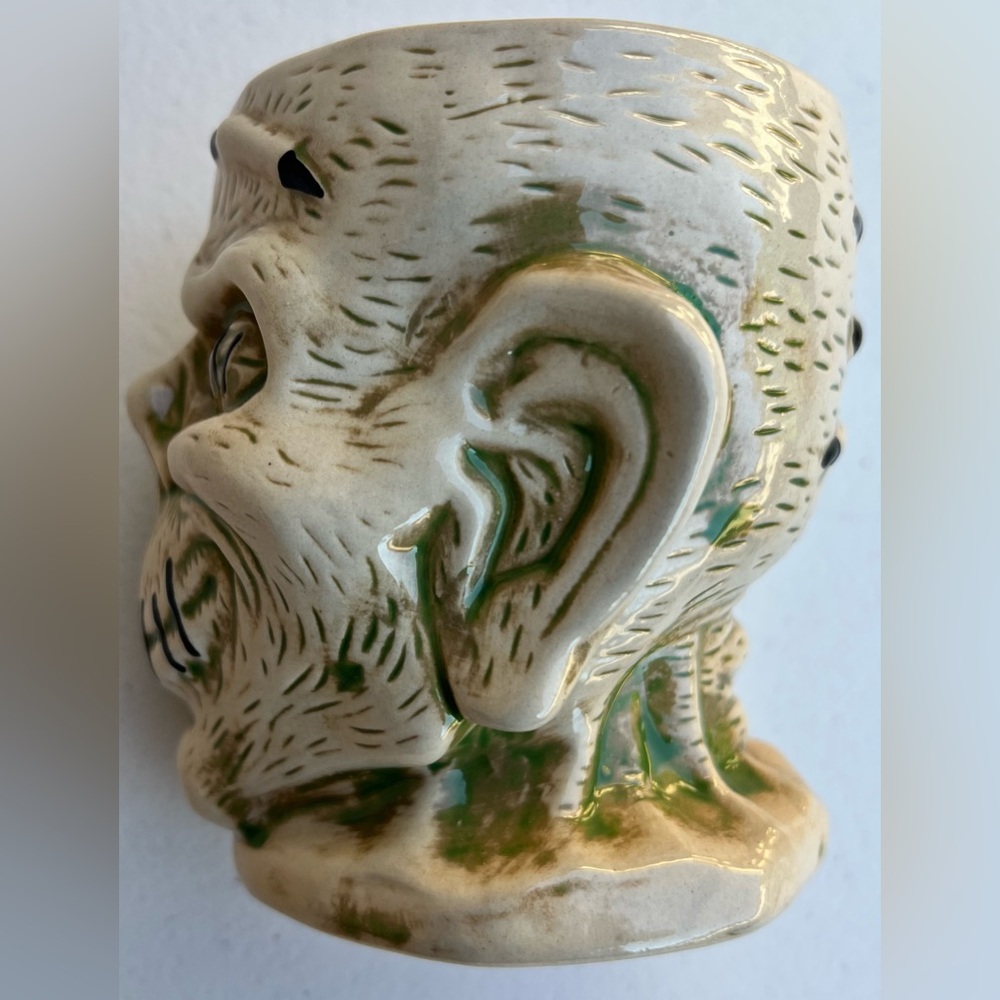 Disneyland Trader Sam’s Shrunken Zombie Head Tiki Mug 2nd Edition Unused - Picture 3 of 7